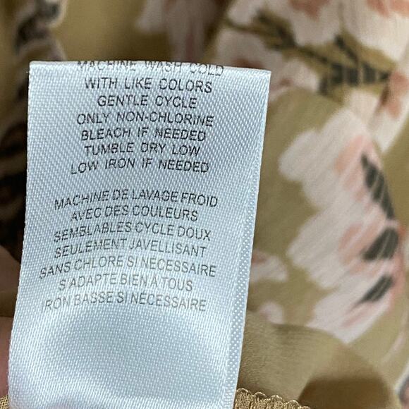 NEW Women's Small Brown and Pink Ruffle Long Sleeve Floral V-Neck Blouse Top - Picture 7 of 8